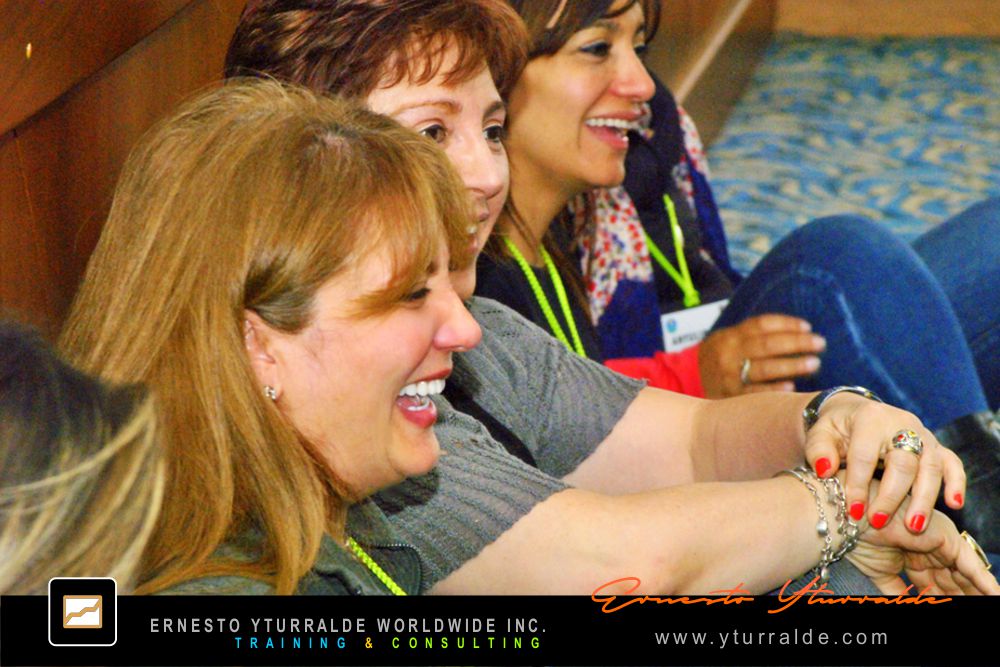 Team Building Miami | Activación de liderazgo compartido con dinámicas outdoor