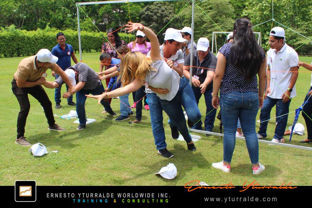 Miami Team Building LATAM | Team Building Empresarial
