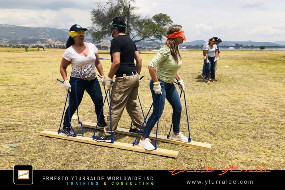 Miami Team Building LATAM | Team Building Empresarial